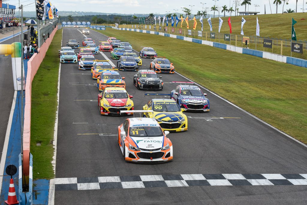 Stock Car tem novo formato em 2021, com 24 corridas e pontos para pole, stock car